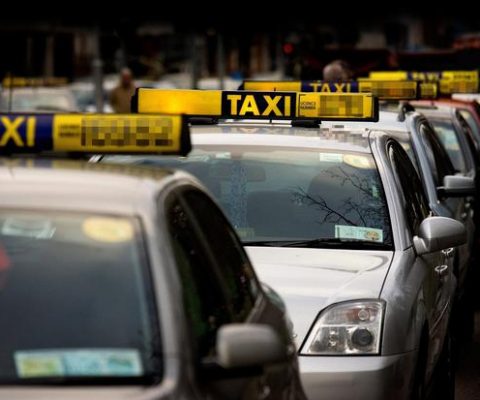 آشنایی با راه اندازی ویپ (VOIP) برای شرکت‌های تاکسی و حمل و نقل